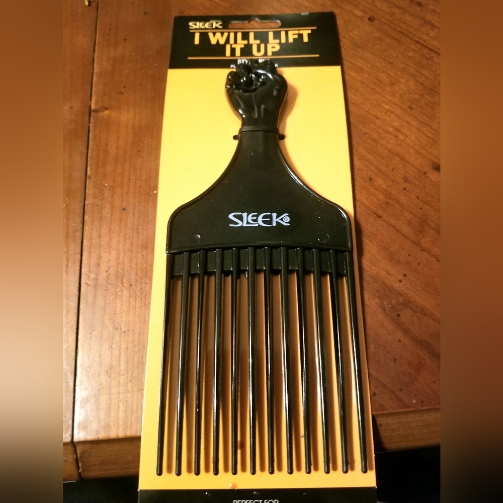 Black Fist Afro Pick